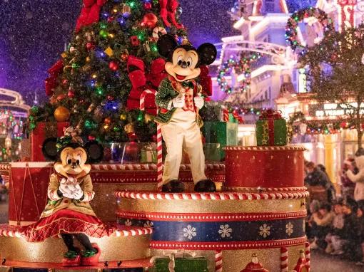 Mickey’s Once Upon a Christmastime Parade at Mickey’s Very Merry Christmas Party in Magic Kingdom Park