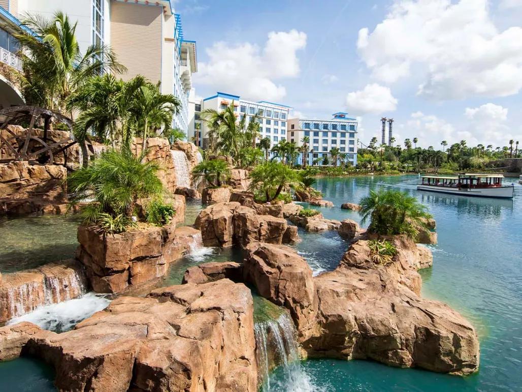 Loews Sapphire Falls Resort - Universal Hotels | AttractionTickets.com