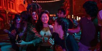 Halloween Horror Nights at Universal Orlando Resort A group of friends being scared at a Halloween event