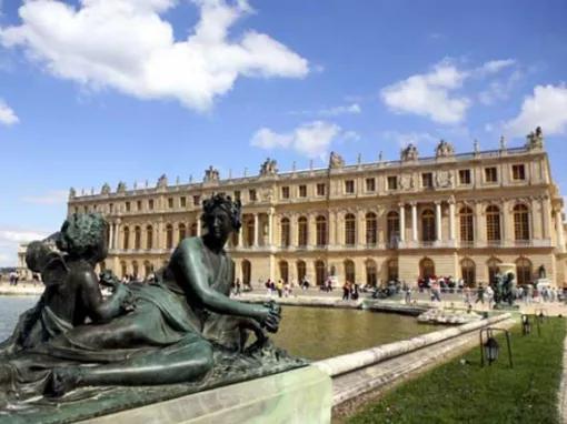 Guided tour of the Palace of Versailles