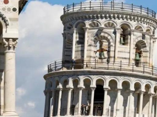 upclose-of-pisa