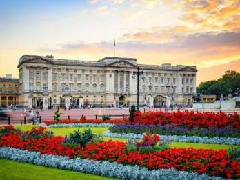 sunset-at-Buckingham-Palace