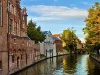 stunning-view-of-canal-in-bruge